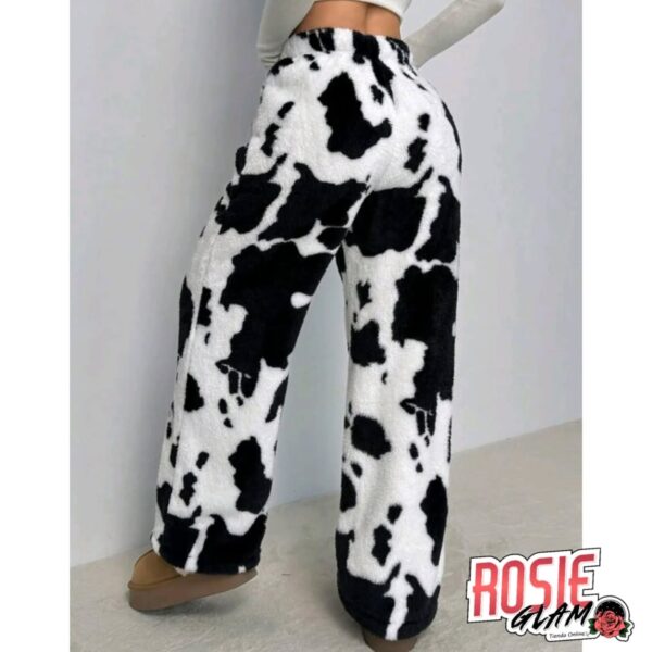 Sudadera Cow Print Peluche