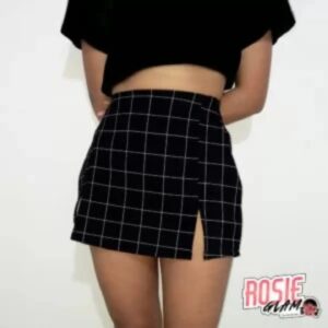 Falda Cuadros Negra Abertura Mujer - RosieGlam